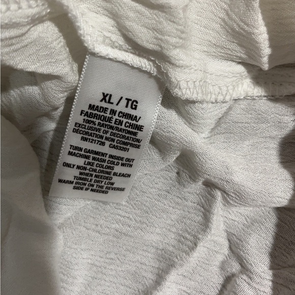 Cropped Peasant Shirt - Picture 4 of 4